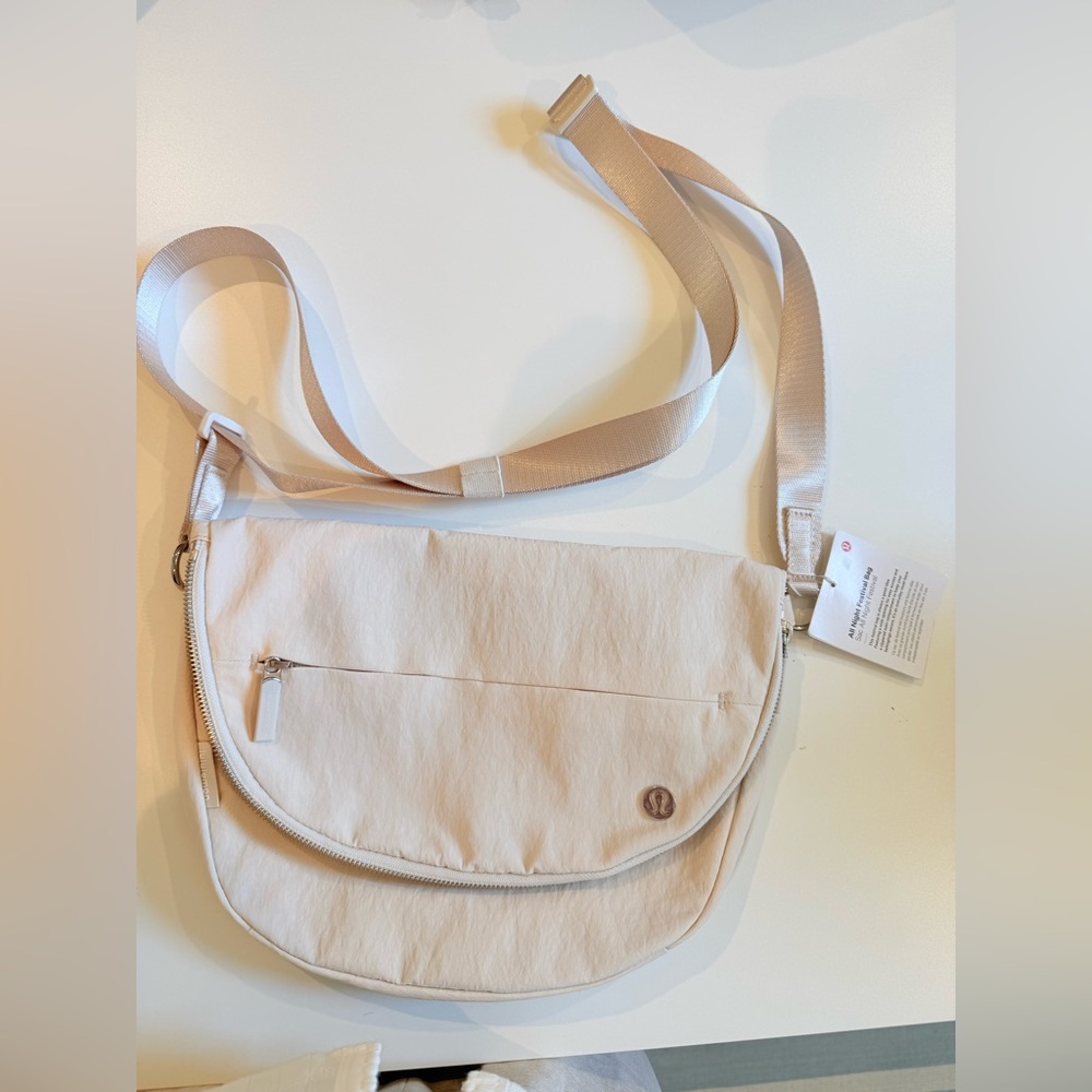 Lululemon All Night Festival Bag, Cream, NWT